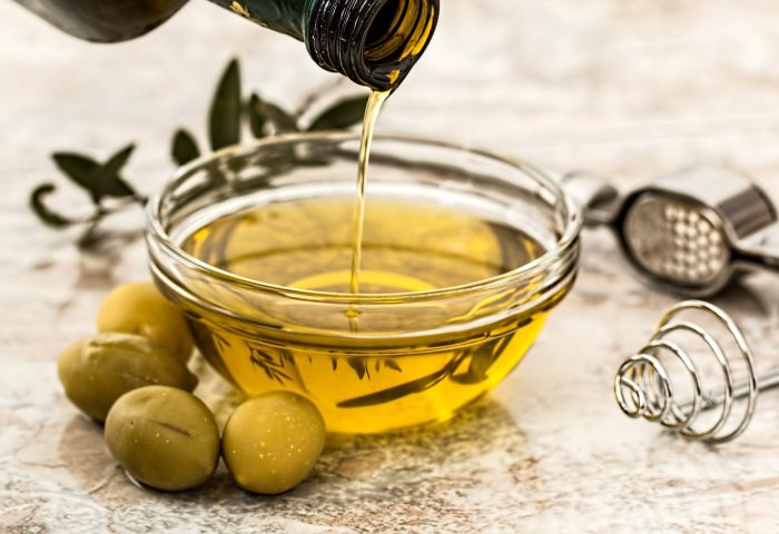 olive-oil-968657_1280